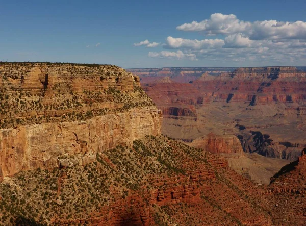 Uma Imagem Deslumbrante Grand Canyon Tirada Borda Sul — Fotografia de Stock