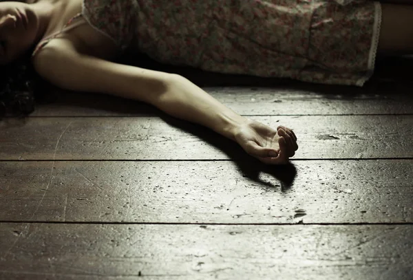 Cropped Image Woman Lying Floor — Stock Photo, Image