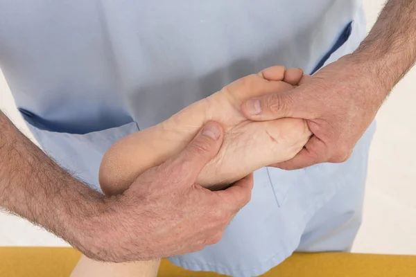 Senior Woman Having Foot Massage — Stock Photo, Image