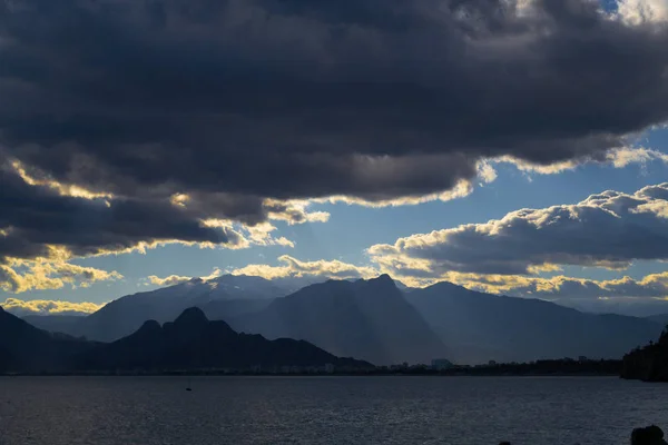 Antalya Uma Cidade Sul Turquia Pelo Mar Mediterrâneo — Fotografia de Stock