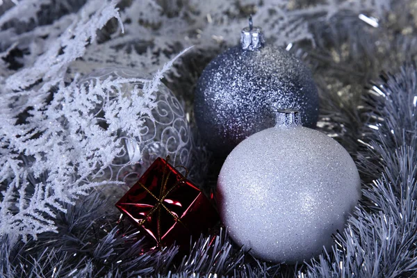 Kerstboom Baubles Kleurrijk Verzadigd Home Concept — Stockfoto