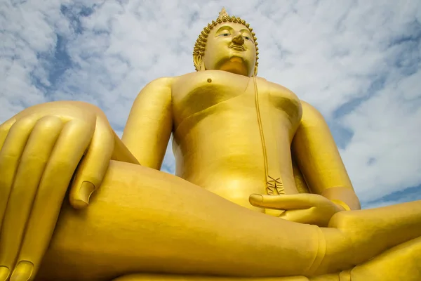 Uma Grande Estátua Buda Templo Tailândia — Fotografia de Stock