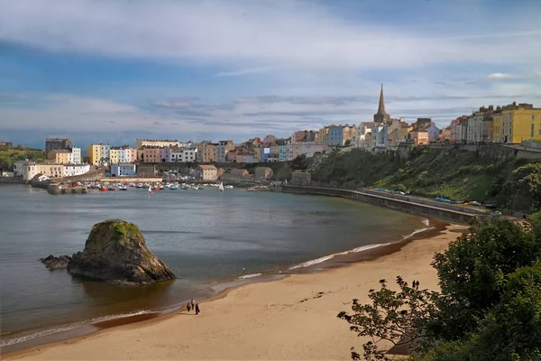 Tenby Attraktiv Badort Södra Wales Storbritannien Med Hamn Och Två — Stockfoto