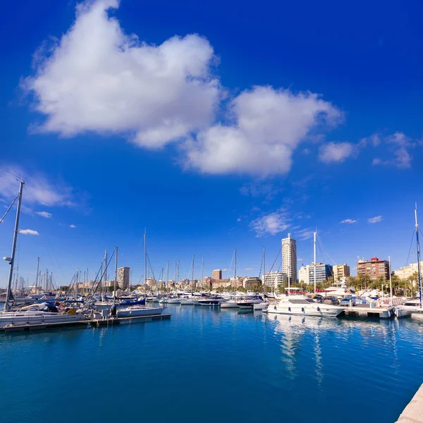 Alicante Marina Kikötő Hajók Spanyolország Földközi Tengeri Valenciai — Stock Fotó