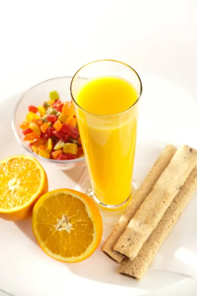 Voedsel Serie Rijp Gesneden Sinaasappel Sap Met Gebak — Stockfoto