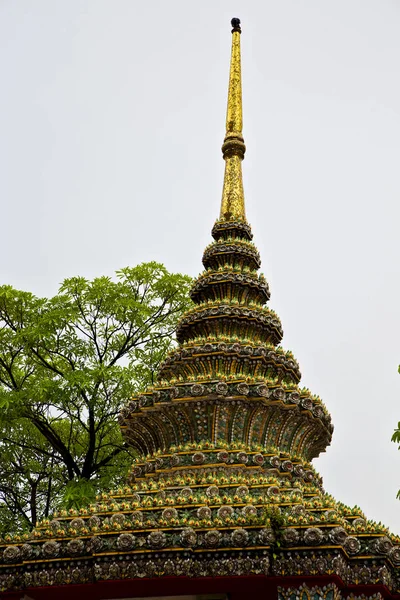 Tailândia Bangkok Chuva Templo Abstrato Cruz Cores Telhado Wat Palácios — Fotografia de Stock