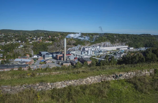 Saugbrugs Paper Factory Een Noorse Papierfabriek Halden Het Oudste Houtverwerkende — Stockfoto