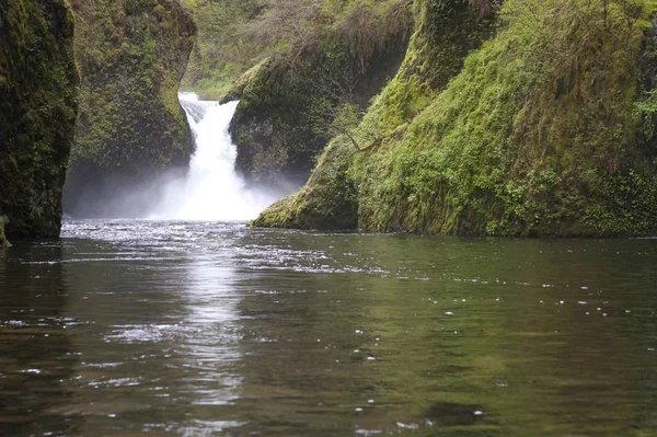 Cascade Portland Oregon Punch Bowl Falls — Photo
