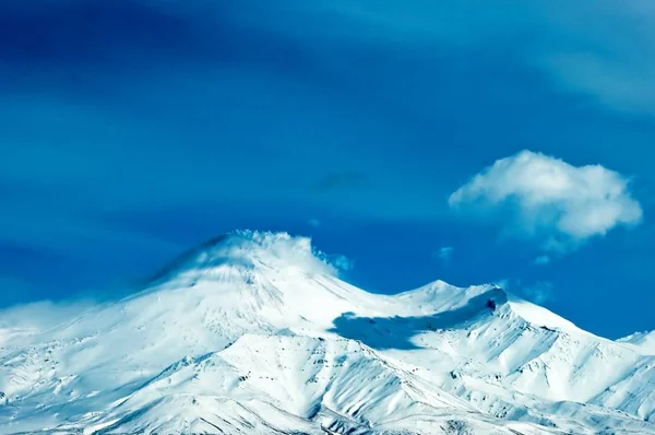 Vulcão Uma Estação Inverno Kamchatka Rússia — Fotografia de Stock