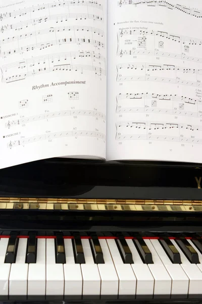 Libro Lecciones Música Sobre Educación Para Piano Artes — Foto de Stock