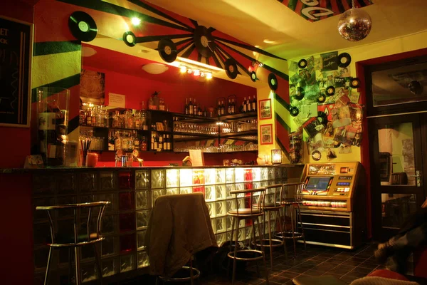 Bar Nocturno Calle Stodolni Ciudad Ostrava — Foto de Stock