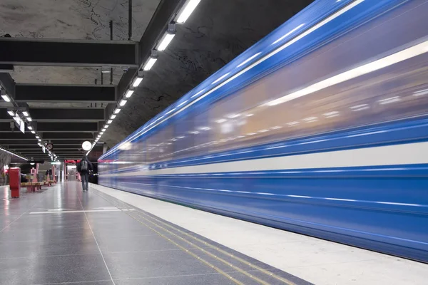 Fast Train Passing Motion Blur — 图库照片