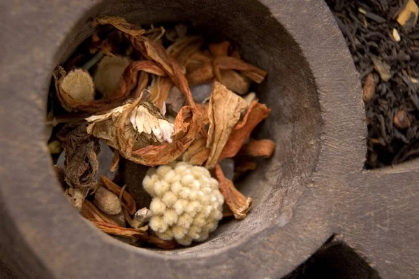 Wooden Box Tea Leaves Orange Jasmine Fruit Flower — Stock Photo, Image