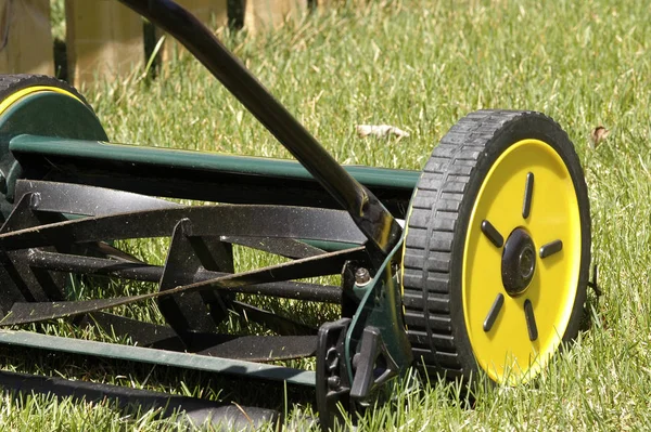 Reel lawn mower Stock Photos, Royalty Free Reel lawn mower Images