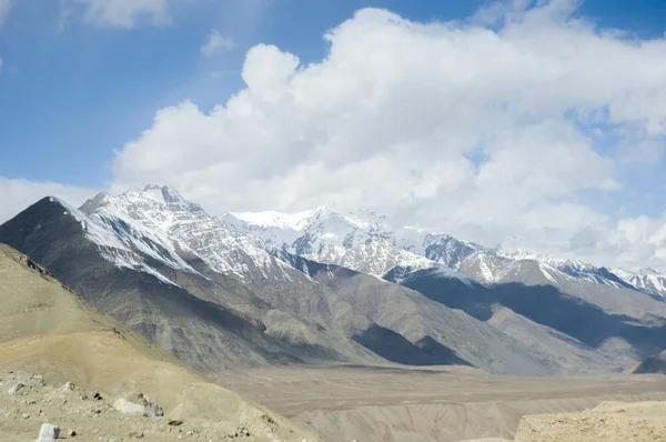Widok Góry Niebo Doliny Nubra Leh Indie — Zdjęcie stockowe