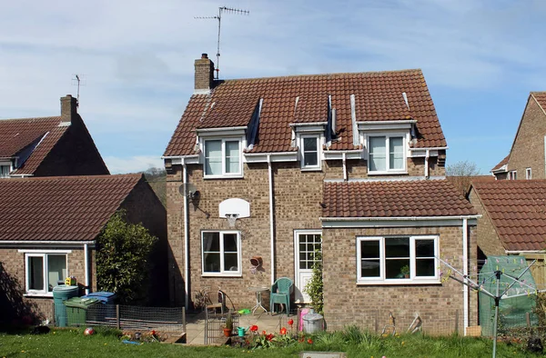 Utsyn Hage Hage Frittliggende Engelsk Hjem Hus Mitt Eget – stockfoto