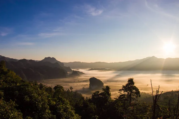 Sol Mañana Phulangkha Phayao Tailandia — Foto de Stock