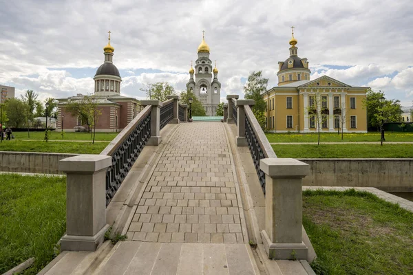 Iglesias Ortodoxas Estilo Arquitectónico Clásico Ruso Tradicional Moscú Primavera — Foto de Stock