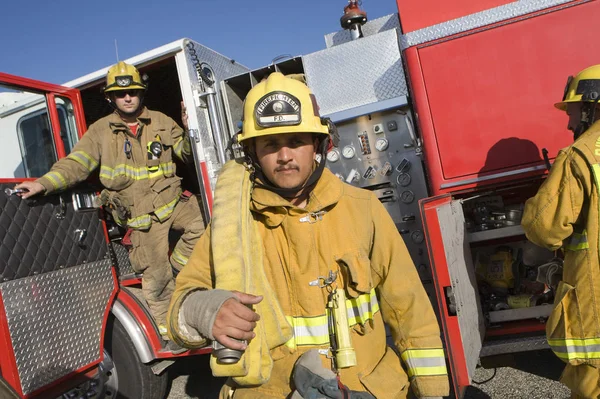 Mid Adult Fire Worker Coworkers — Zdjęcie stockowe