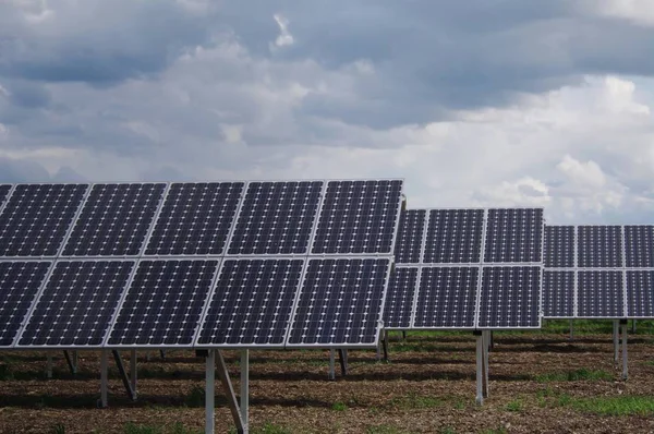 Collettore Solare Impianto Energia Esterna Contro Cielo — Foto Stock
