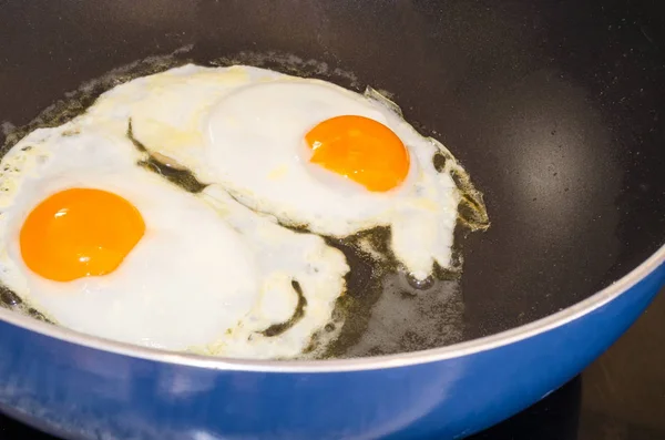 Bauernfrühstück Zwei Eier Der Pfanne — Stockfoto