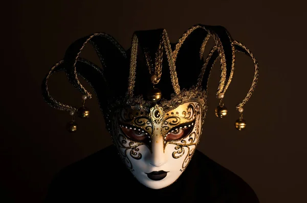 Porträt Mit Venezianischer Maske — Stockfoto