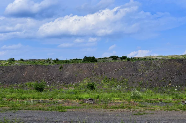 Zona Producción Con Carretera Rocas — Foto de Stock