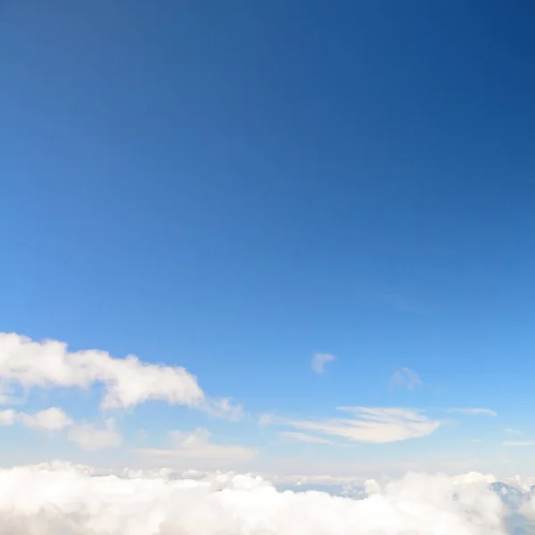 Piękne Błękitne Niebo Tło Cloudscape — Zdjęcie stockowe