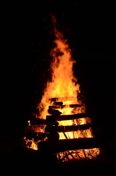 Vista Próxima Queima Chamas Fogo Quente Fundo Texturizado — Fotografia de Stock