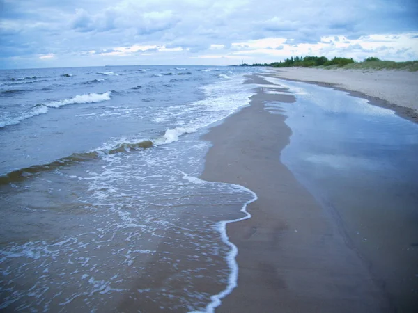 Vagues Dans Mer Baltique Dans Soirée — Photo