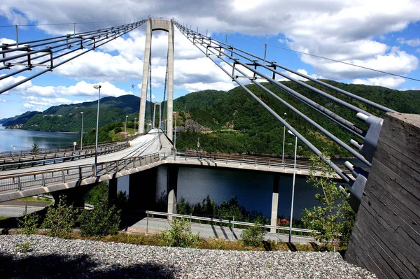 Pont Doré Dans Parc — Photo