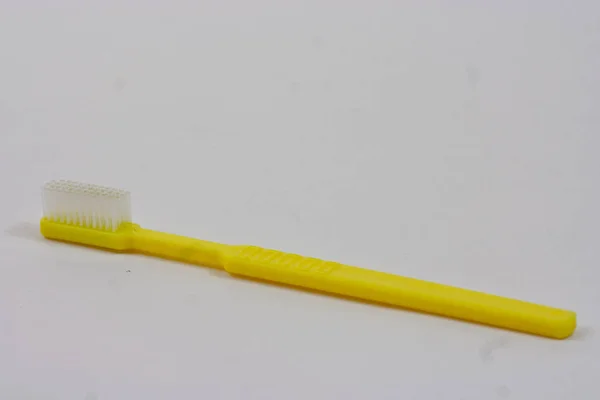 Plain Yellow Truthbrush White Background — Stock Photo, Image