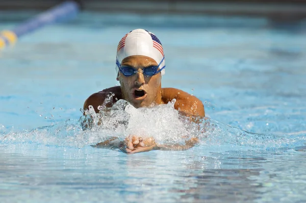 Férfi Versenyző Úszás Race — Stock Fotó