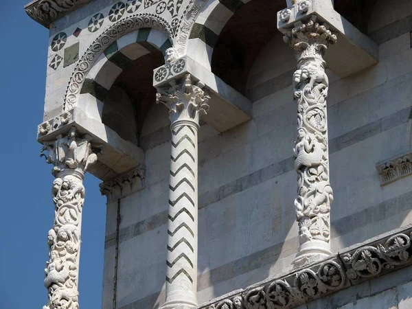 Lucca Detalle Fachada Catedral San Martín — Foto de Stock