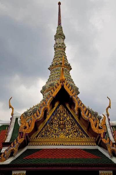 Bangliguin Thailandia Tempio Astratto Croce Colori Tetto Wat Asia Cielo — Foto Stock