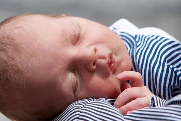 Dreaming Two Week Baby — Stock Photo, Image