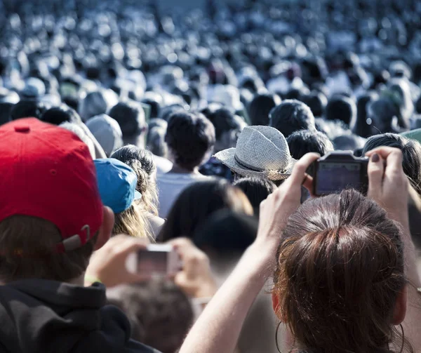 Grande Folla Persone Che Guardano Concerti Eventi Sportivi — Foto Stock