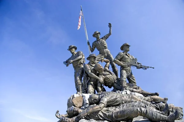 Homenaje Malasia Sus Héroes Caídos Forma Monumento Nacional Ubicado Kuala —  Fotos de Stock