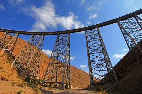 Polvorilla Viaduct Tren Las Nubes Nära San Antonio Los Cobres — Stockfoto