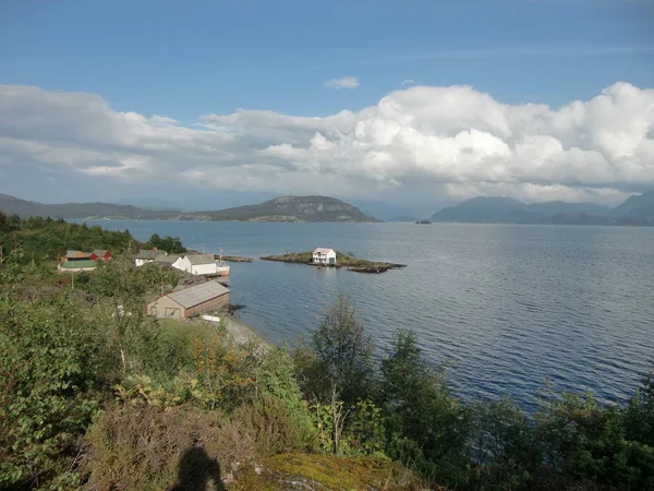 Fjord Strand Rbakka Tysnes Norvégia Nappali — Stock Fotó