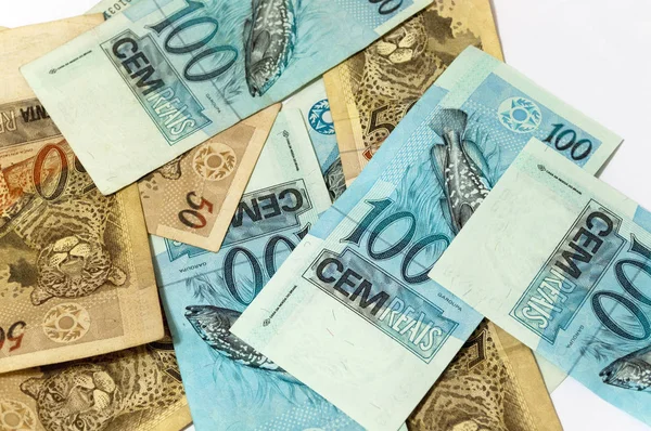 Fondo Con Dinero Brasileño Con Billetes Cincuenta Cien Reales —  Fotos de Stock