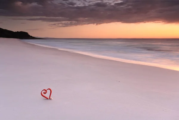 Love Jervis Bay Australia Tonos Suaves Del Amanecer Solitario Corazón — Foto de Stock