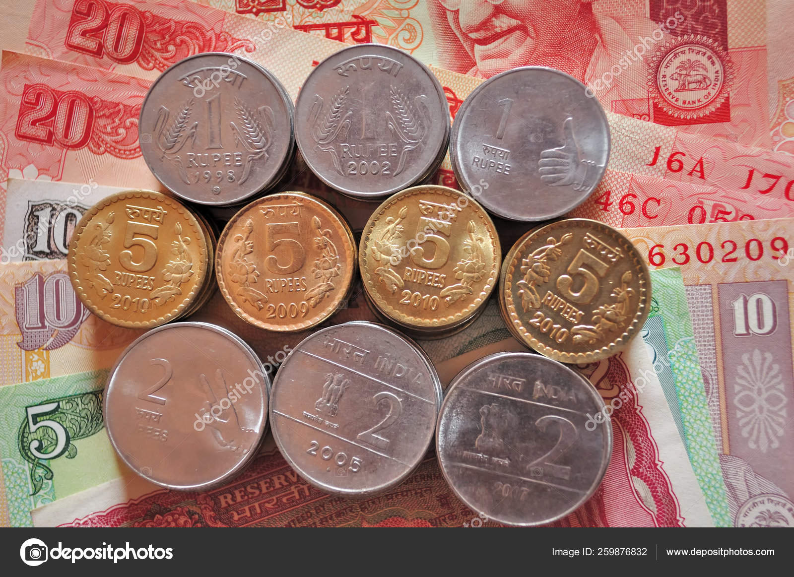 印度货币硬币面额为Rs 5和Re 1的面值纸币印度面值20卢比10卢比5卢比和Rs ——图库图片© YAYImages #259876832