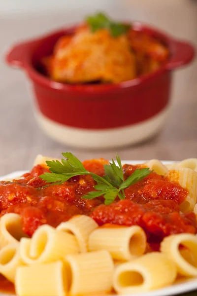 Deliciosa Pasta Italiana Con Salsa Tomate — Foto de Stock