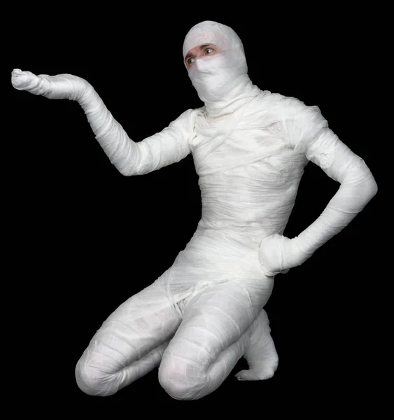 Mummie Met Uitgebreide Hand Zittend Zwart — Stockfoto