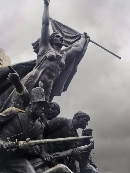 オポルト 2012年12月 ナポレオン ボナパルト軍に対する1808年から1814年の半島戦争の英雄記念碑 アルベス ソウザ 1909年ボアビスタ県 — ストック写真