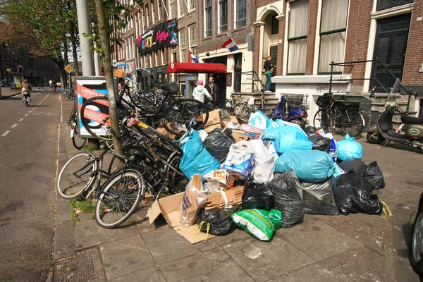 Müllberge Auf Der Straße Nach Streik Der Müllabfuhr Amsterdam — Stockfoto