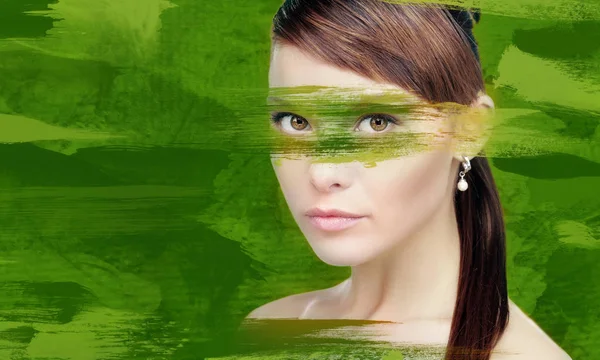 Imagen Brillante Mujer Encantadora Con Pintura Verde —  Fotos de Stock