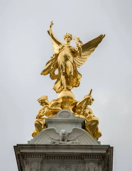 London Victoria Denkmal Vor Dem Buckingham Palast — Stockfoto
