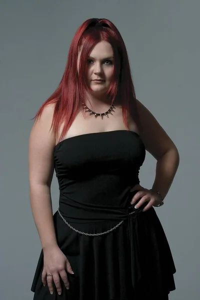 Rood Haar Rock Goth Vrouwelijk Model — Stockfoto